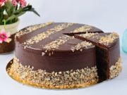 Spēle Ferrero Rocher kūku finierzāģis  online