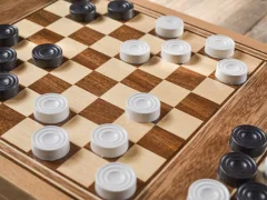 Spēle Checkers Two Player online