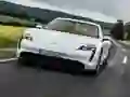 Spēle Porsche Taycan online