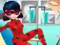 Spēle Dotted Girl Ambulance For Superhero online