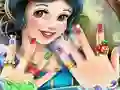 Spēle Snow White Nails online