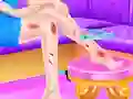 Spēle Girl Bathroom Accident online