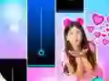 Spēle Maria Clara e JP Piano Game Tiles online