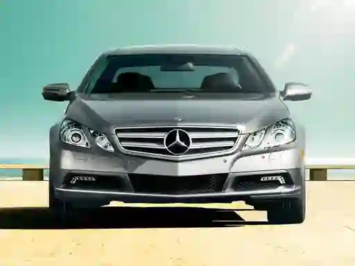 Spēle E Coupe Cars Puzzle online