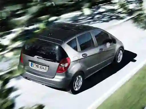Spēle A Class Sedan Puzzle online