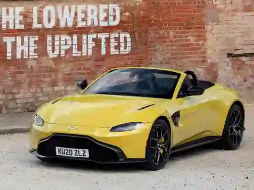 Spēle Aston Martin Vantage Roadster online