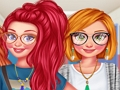 Spēle Princeses pirmā koledžas diena  online
