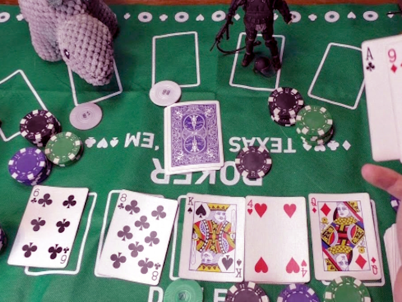 Spēle Gadījuma pokers tiešsaistē online